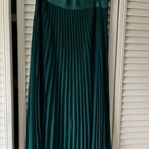 Y2K Express Esmerald pleaded trumpet skirt cocktail XS